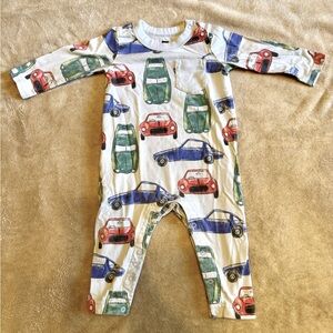 Boys/unisex 6-9 months Tea Collection long sleeve romper with cars